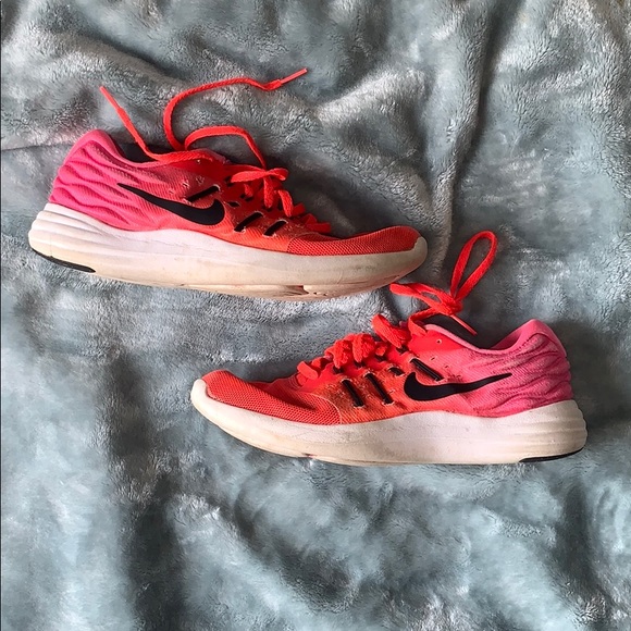 Nike orange/pink ombré running shoes - Picture 2 of 2